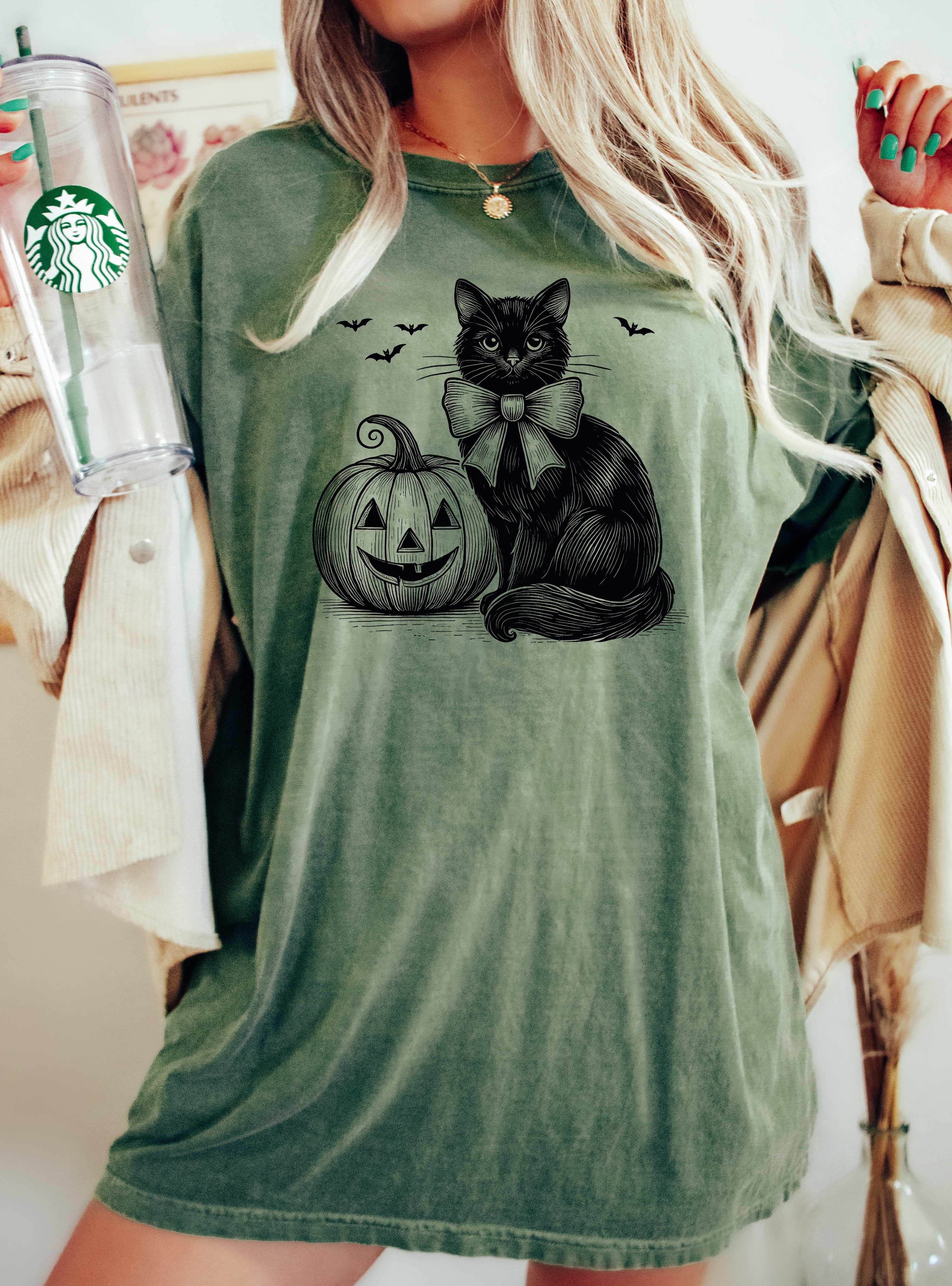 Black Cat Pumpkin Animal Lover Vintage Ghost Western Witch Aesthetic Meme Halloween Costume Comfort Colors Tee