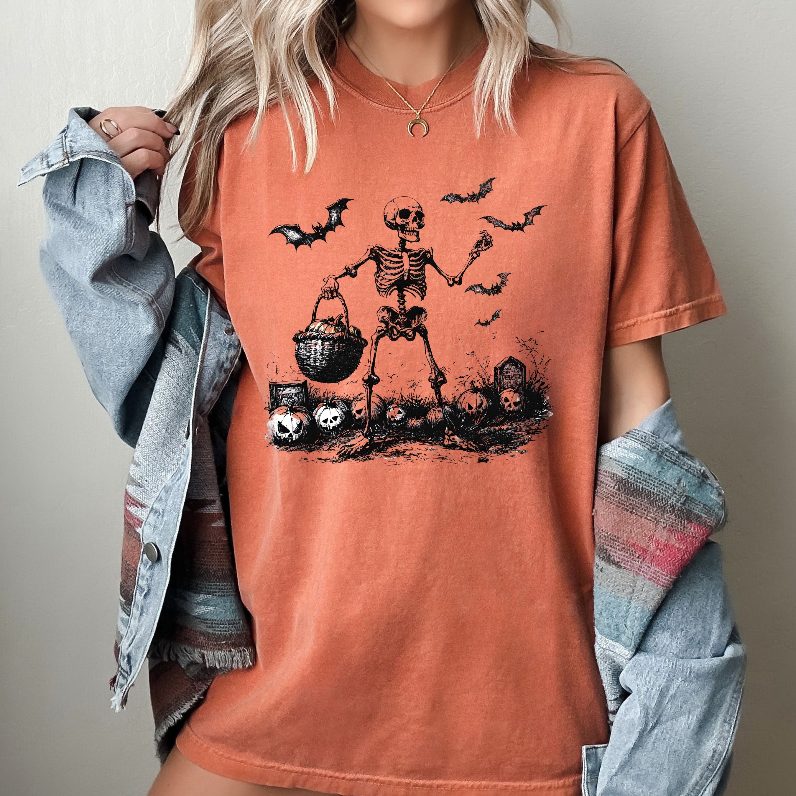 Vintage Skeleton Ghost Pumpkin Patch Witch Halloween Classic Costume Comfort Colors Tee