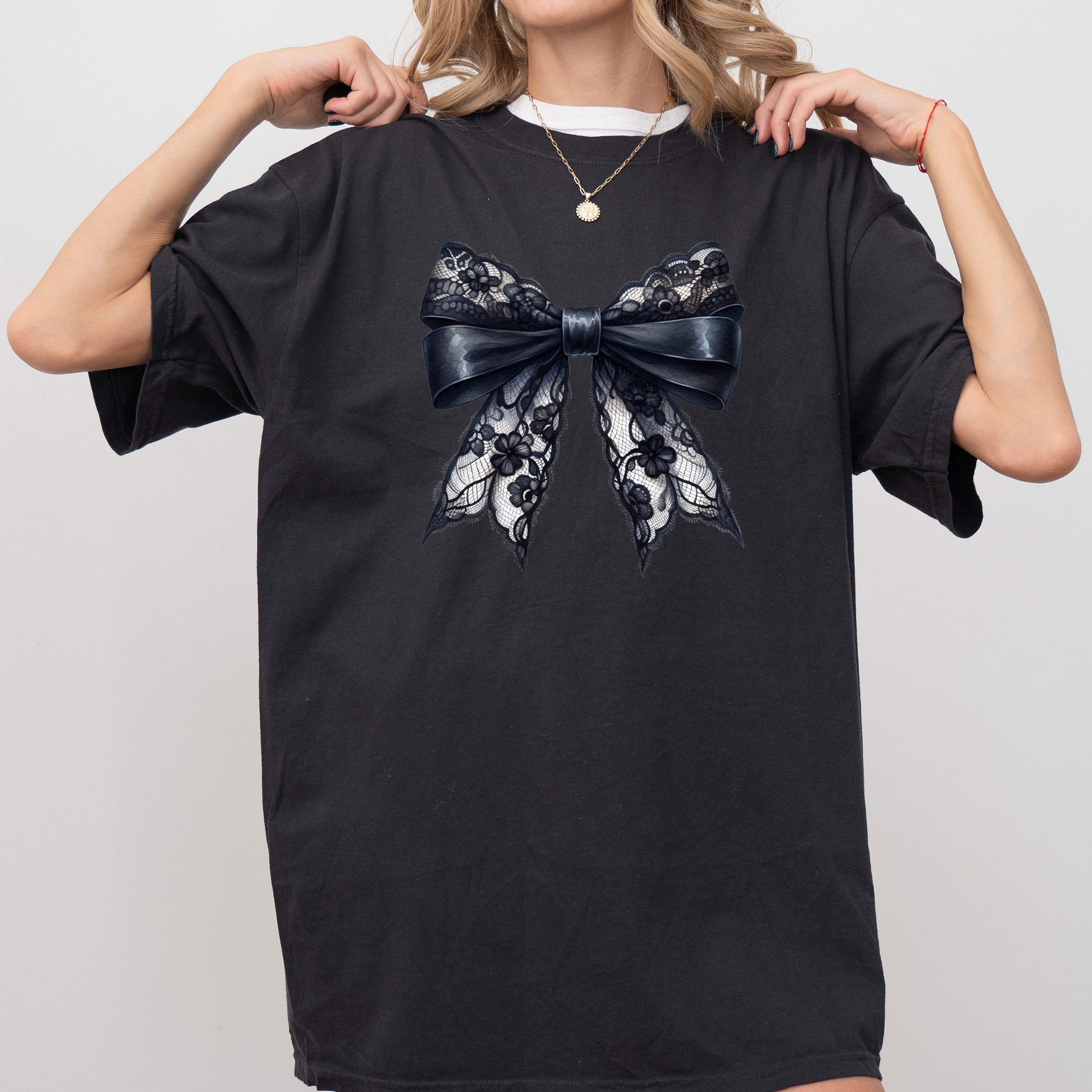 Black Bow Ribbon Vintage Skeleton Ghost Witch Halloween Costume Comfort Colors Tee