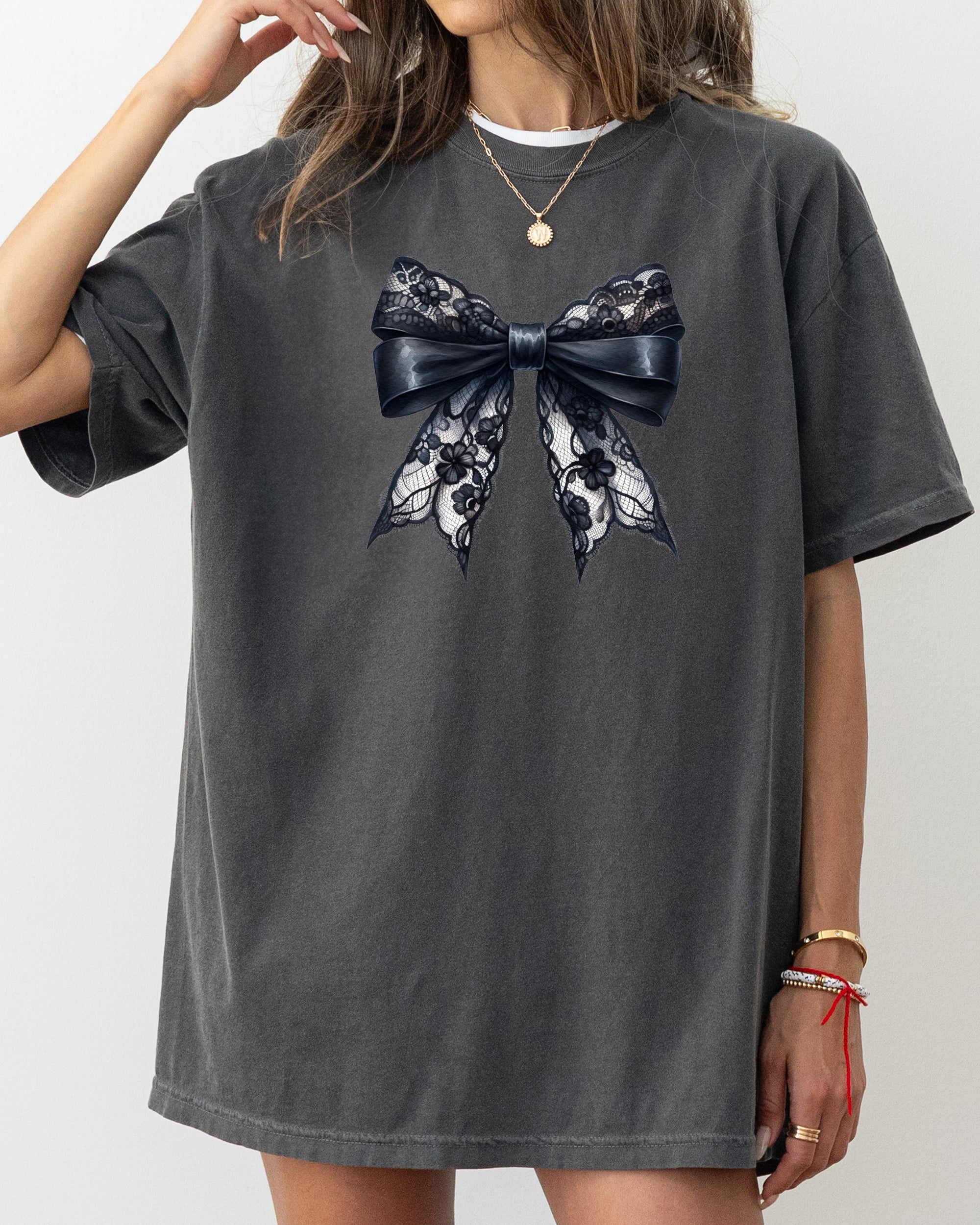 Black Bow Ribbon Vintage Skeleton Ghost Witch Halloween Costume Comfort Colors Tee