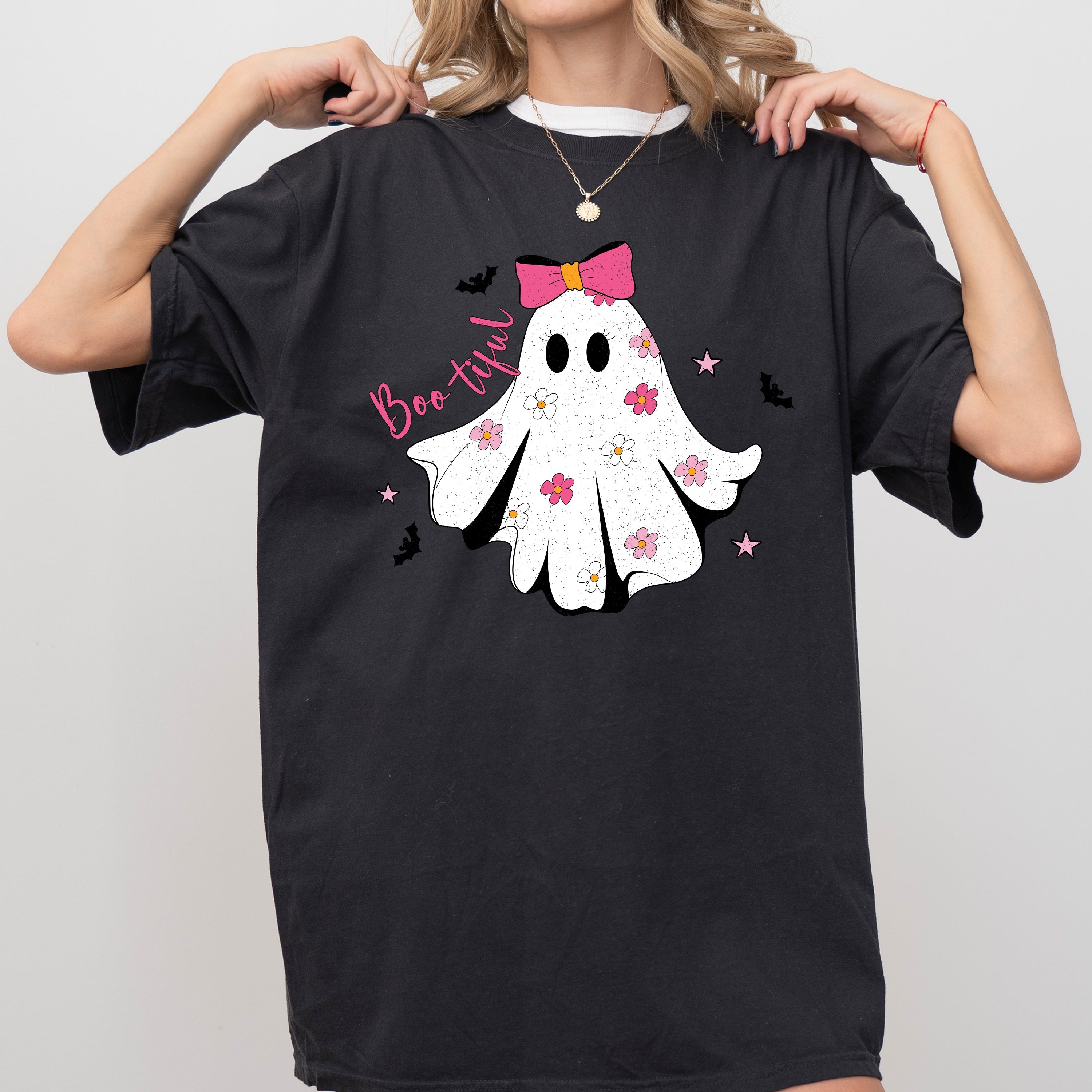 Bootiful Ghost Coquette Bow Vintage Western Witch Aesthetic Meme Halloween Costume Comfort Colors Tee