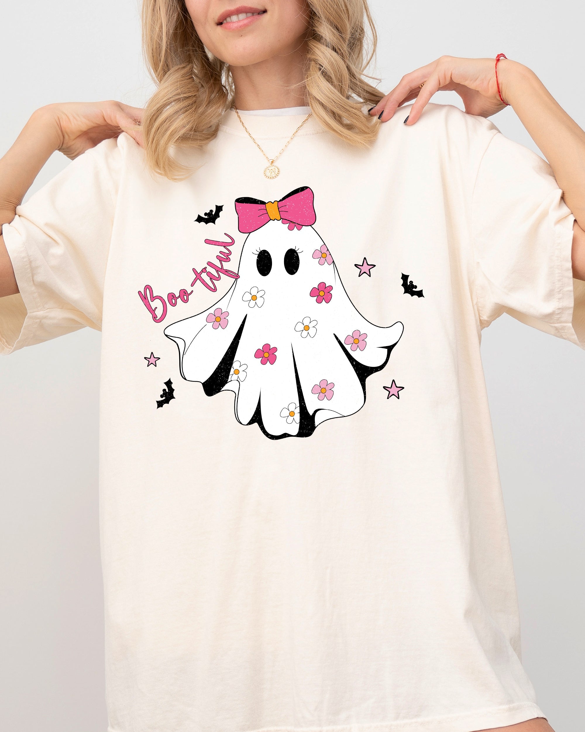 Bootiful Ghost Coquette Bow Vintage Western Witch Aesthetic Meme Halloween Costume Comfort Colors Tee