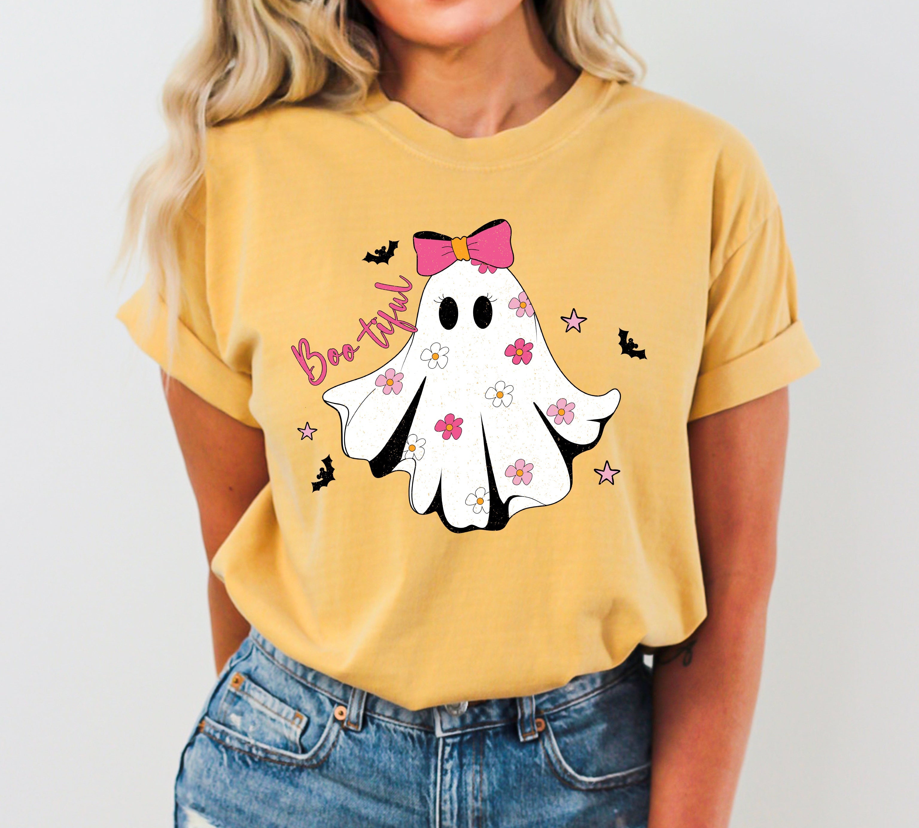 Bootiful Ghost Coquette Bow Vintage Western Witch Aesthetic Meme Halloween Costume Comfort Colors Tee
