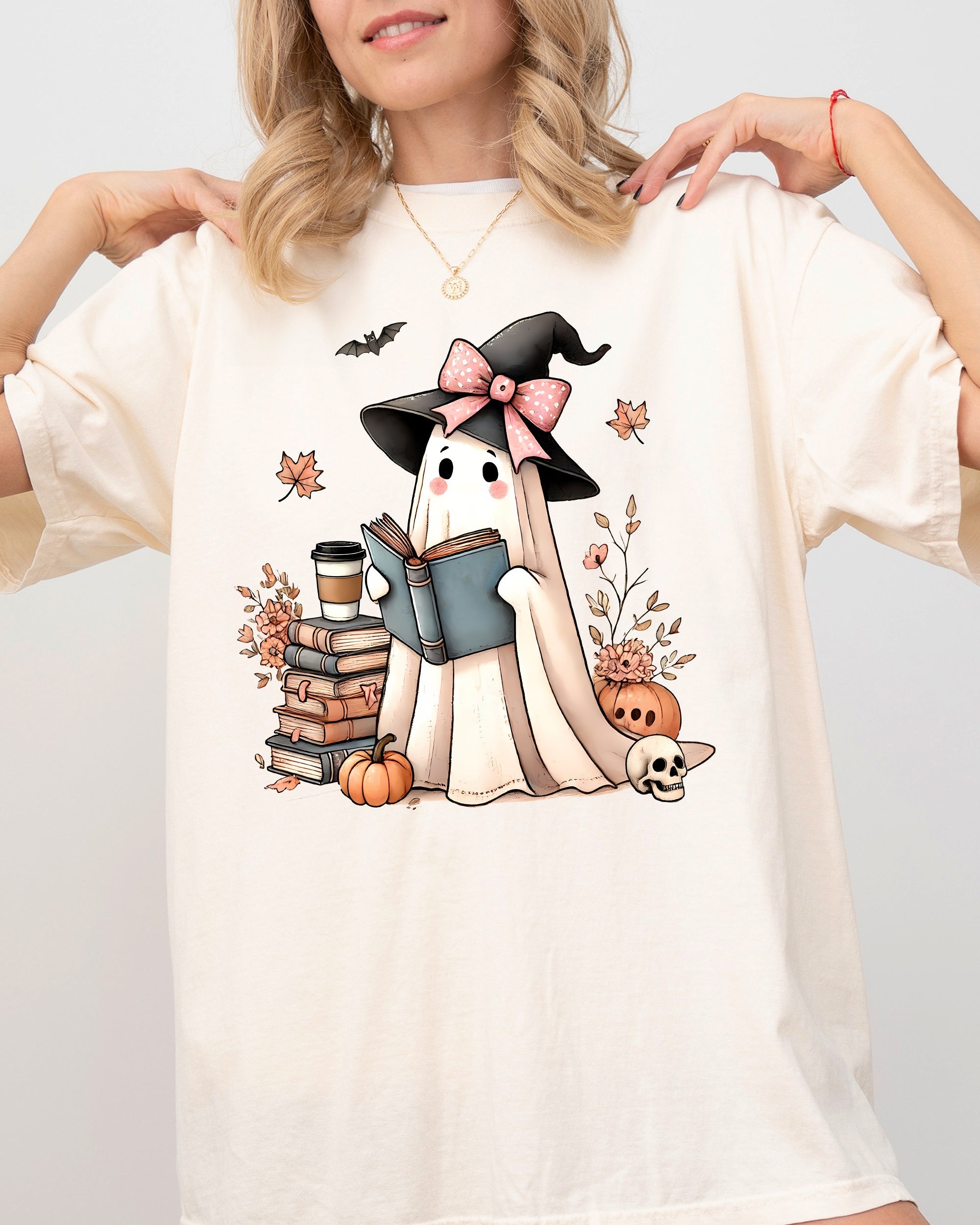 Book Lover Ghost Skeleton Vintage Western Witch Aesthetic Meme Halloween Costume Comfort Colors Tee