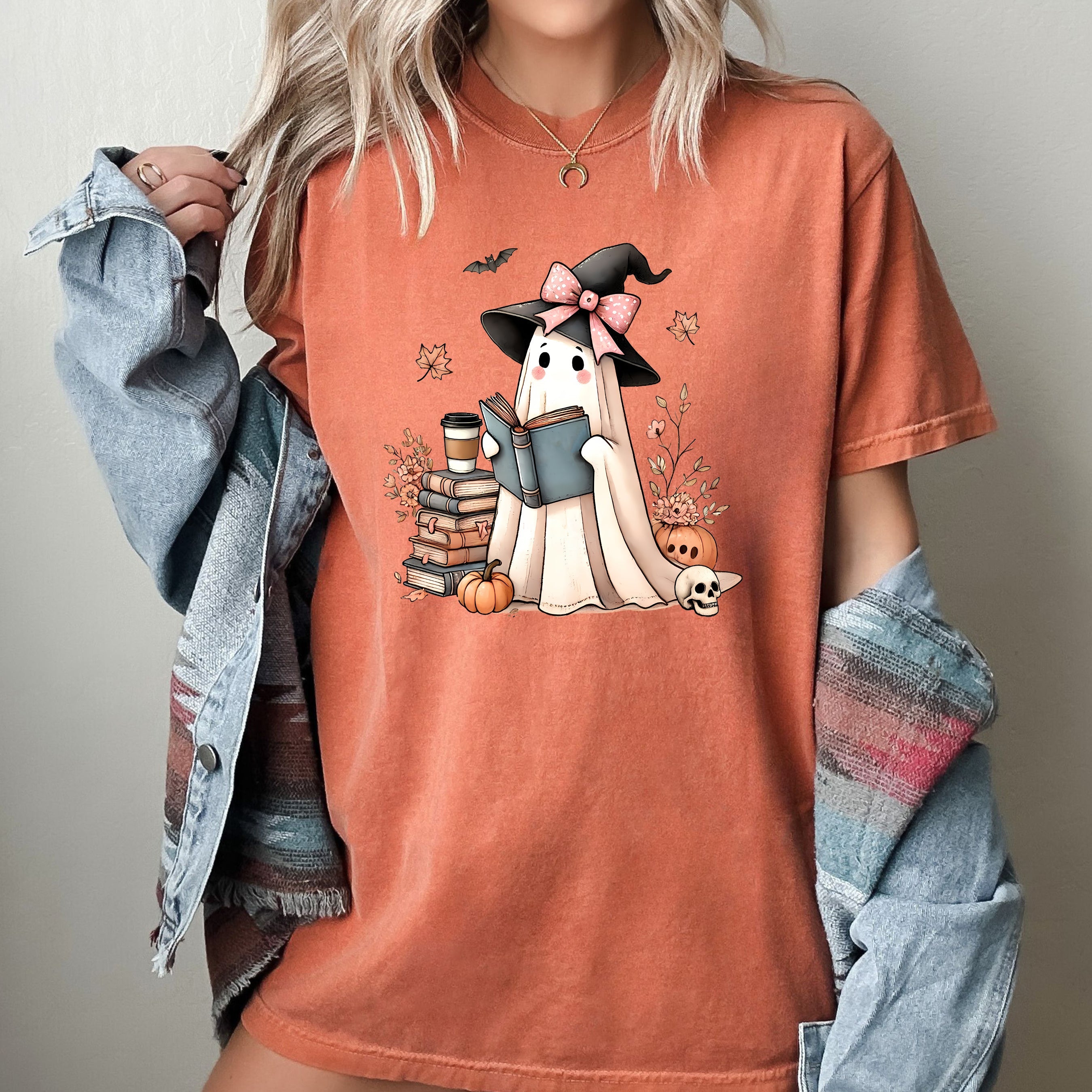 Book Lover Ghost Skeleton Vintage Western Witch Aesthetic Meme Halloween Costume Comfort Colors Tee
