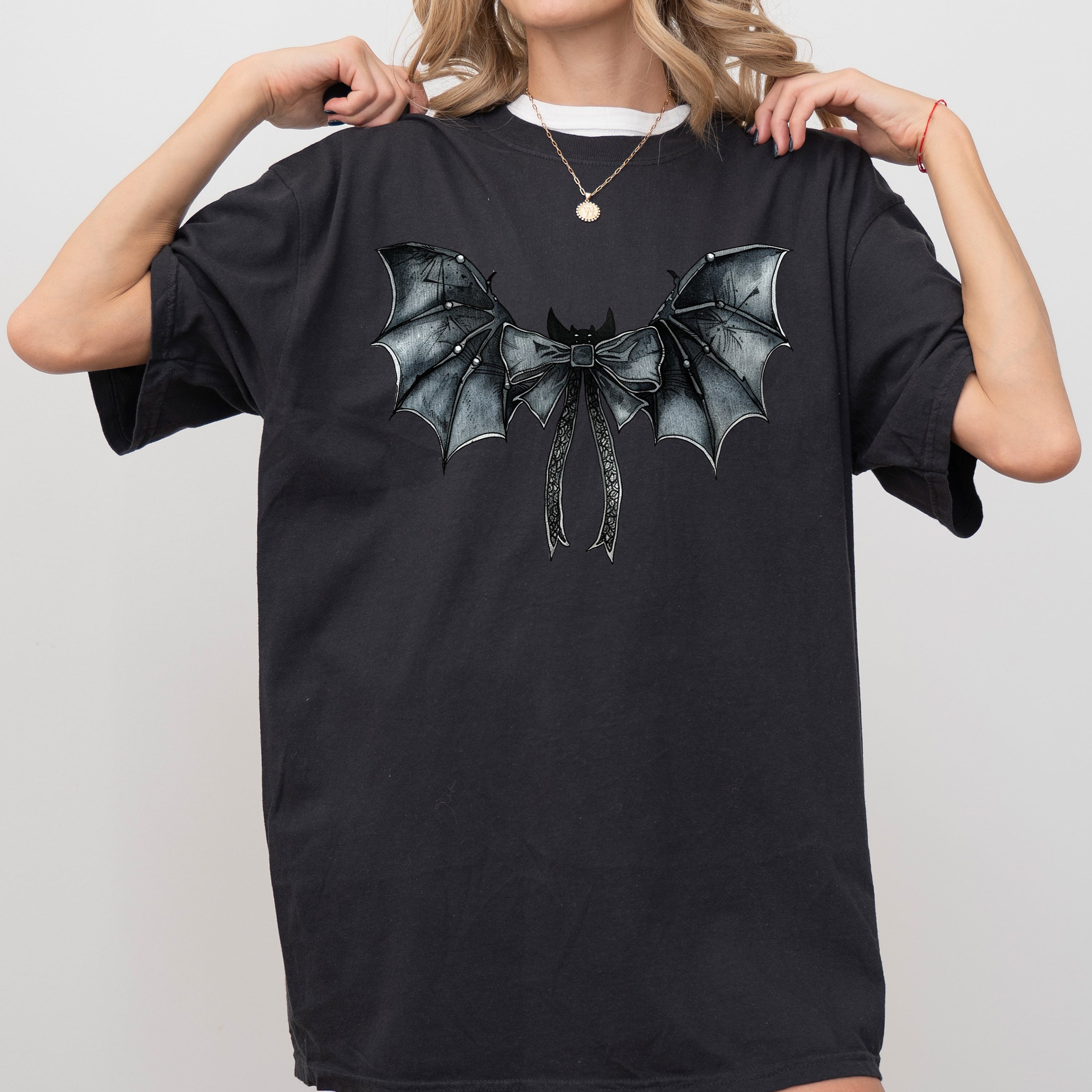 Bat Wings Vintage Western Witch Aesthetic Meme Halloween Costume Comfort Colors Tee