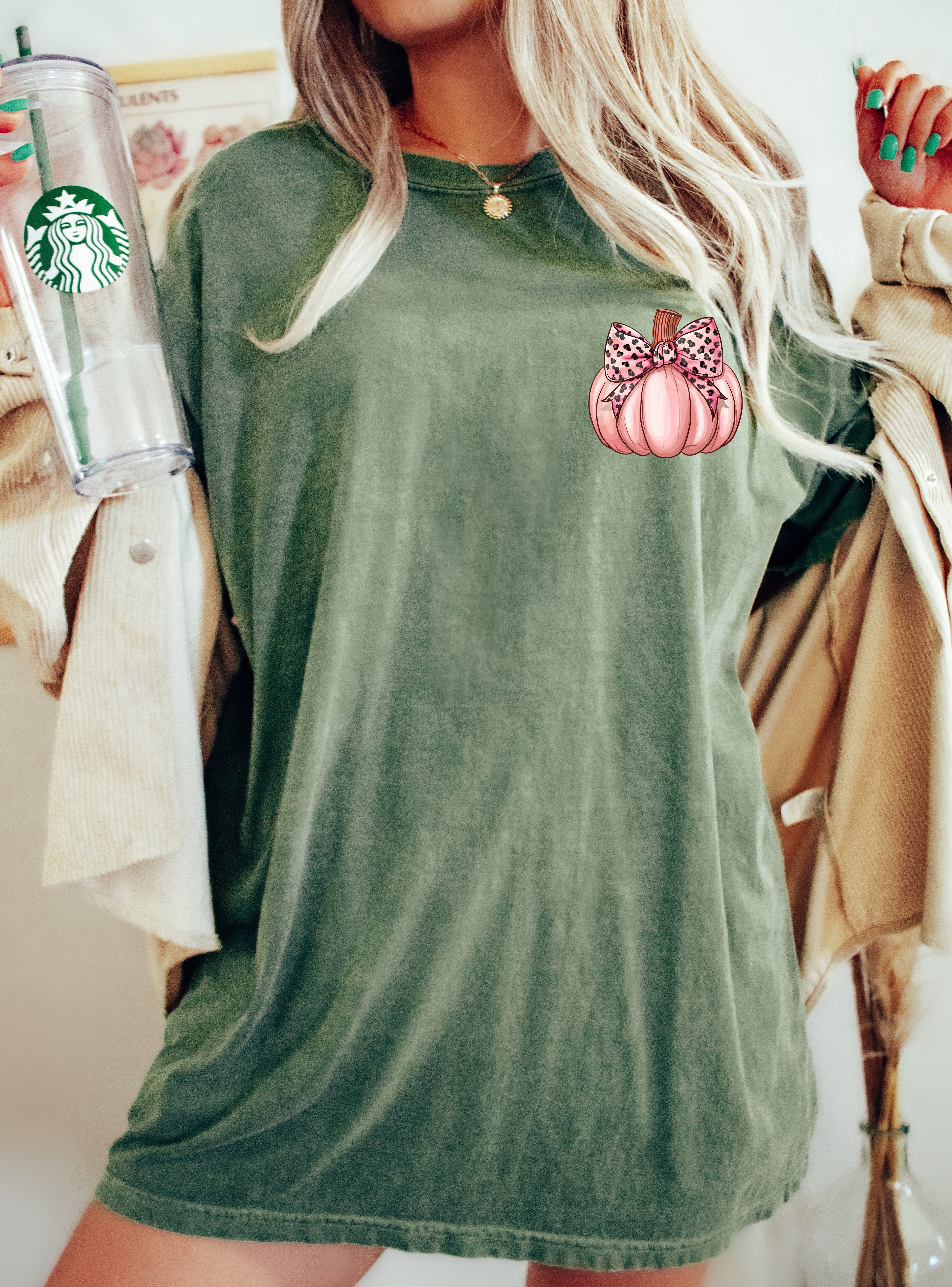 Pink Pumpkin Coquette Pocket Print Vintage Western Witch Meme Halloween Costume Comfort Colors Tee