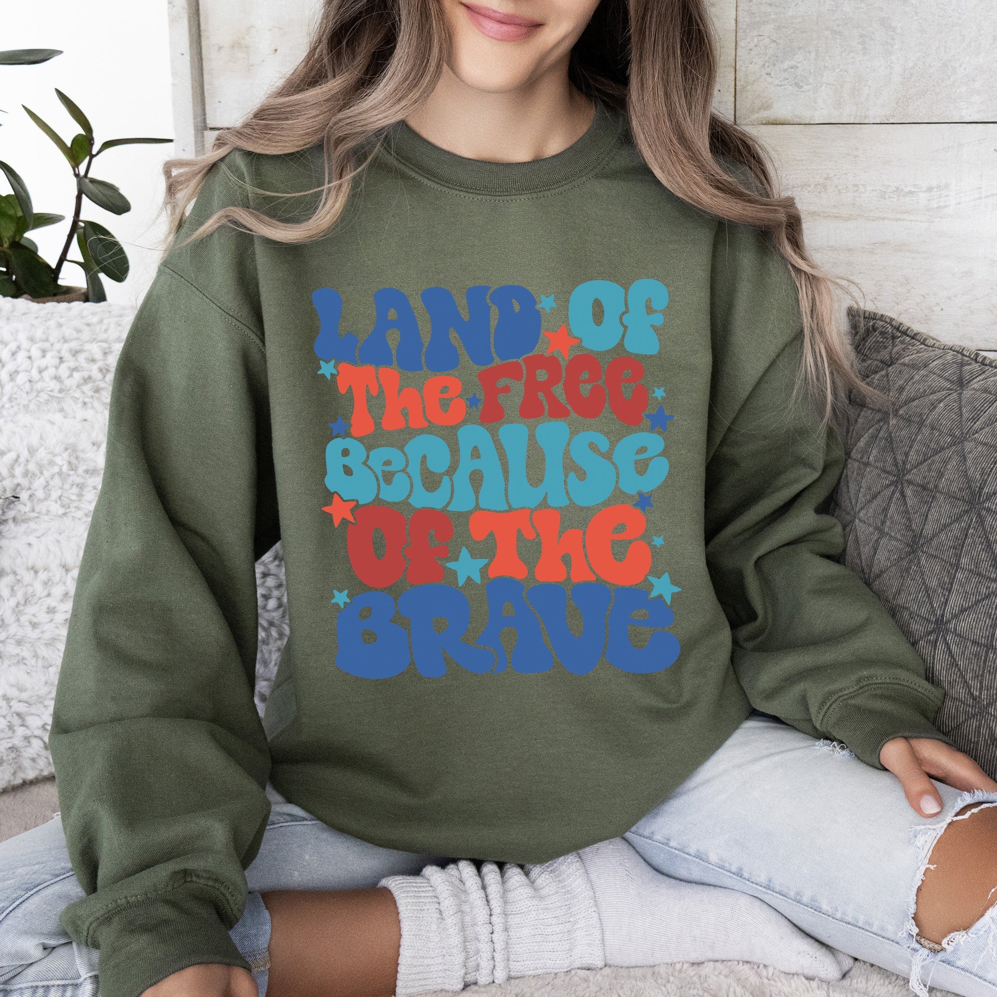 Land Of The Free American Babe 4th Of July Sweatshirt