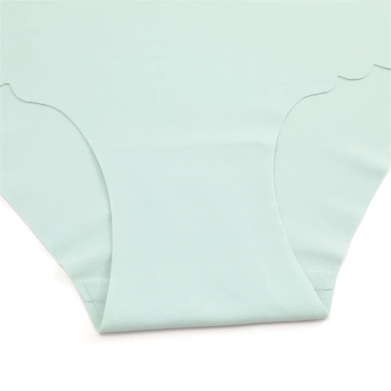 Seamless Women Briefs S-XXL Wave Edge V-shaped Underwear Panties Ice Silk Underwear For Women Low Waist Briefs One Piece Panty