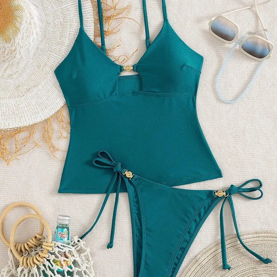 2026  Women's Beachwear Summer Music Festival Thin Strap Metal Beachwear Knitted Top Five-Quarter Pants Elastic Waist Design