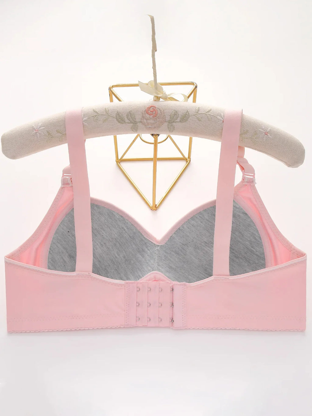 6 Pieces Color Women' Sexy Lace No Wire Bras Plus Size Adjustable Shoulders Strap T-Shirt Bra For Cup A B C D