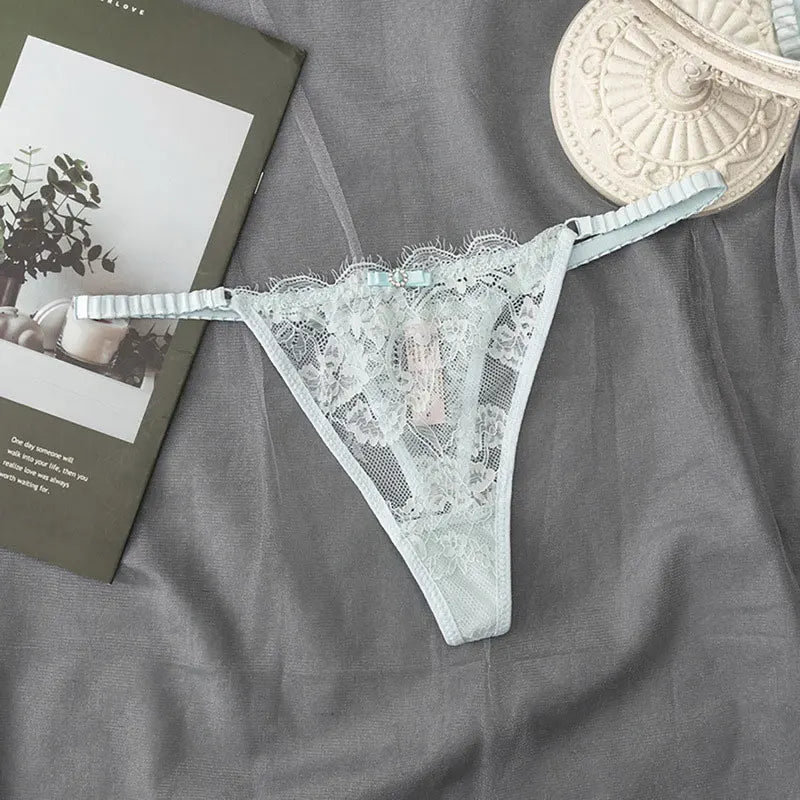 2026New Women's Sexy Lace Panties Smooth Low-Waisted Sexy Women Thong, Fashion, Breathable, With Rhinestones Panties Underwear