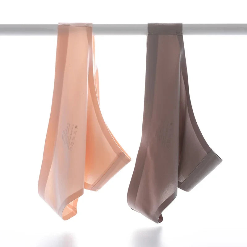 Ice Silk Thong Sexy Women Panties Seamless G String Briefs T Back for Girls Underwear Temptation Ladies Underpants Size M-XXL