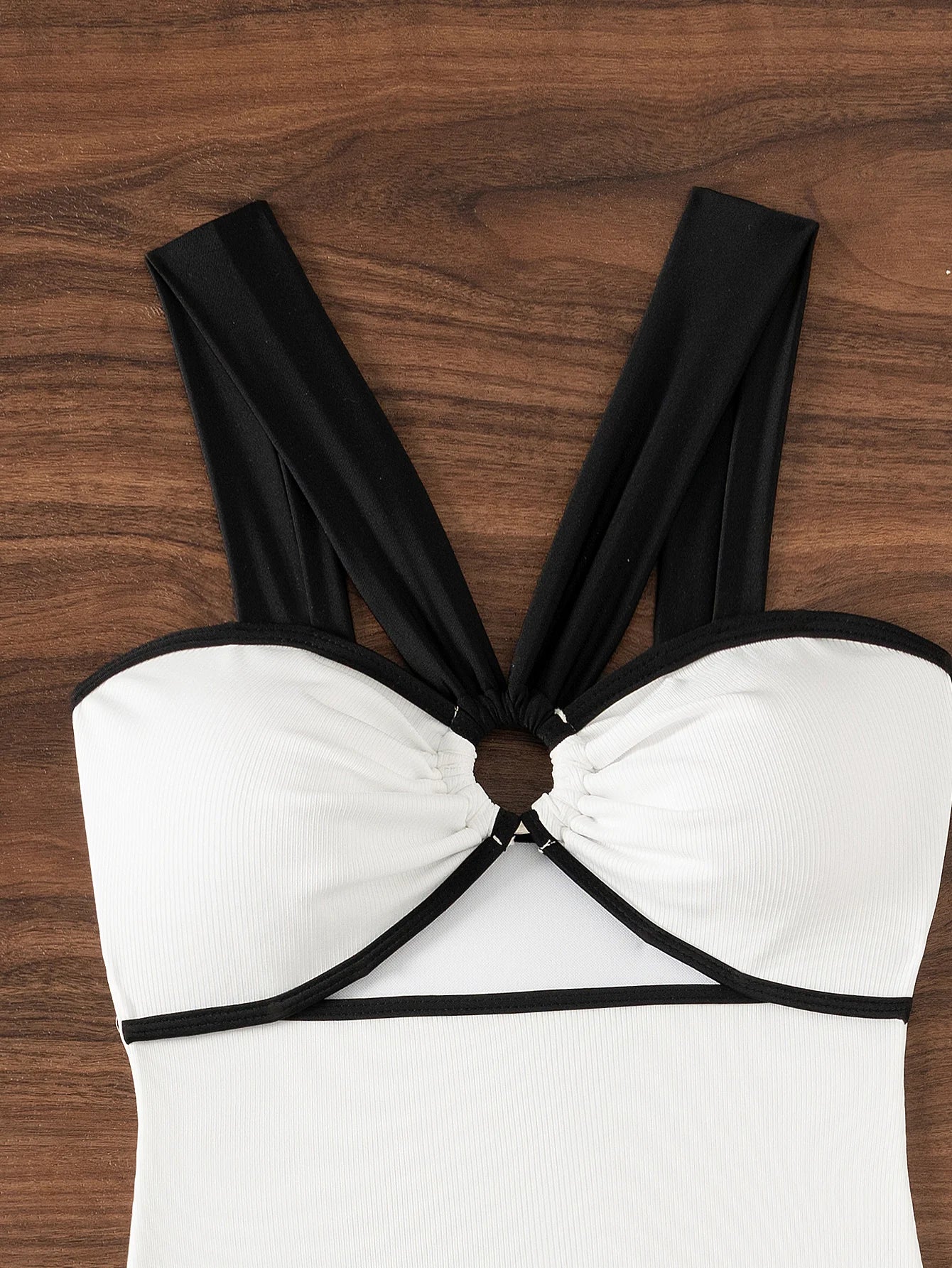 New White Black Patchwork Swimwear Women Halter Metal Ring Linked Hollow Out Slim Tummy Control One Piece Swimsuit Monokini 2025