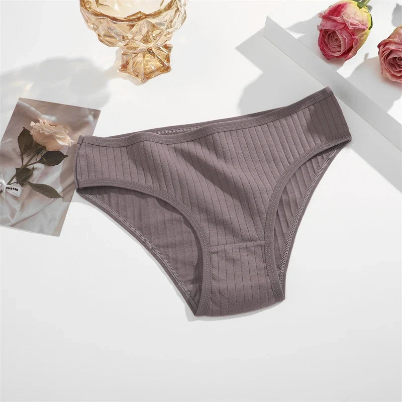 3PCS Women's Cotton Briefs Panties Female Sexy Low Waist Underwear M-XL Breathable Panty Girls Comfortable Intimates Lingerie