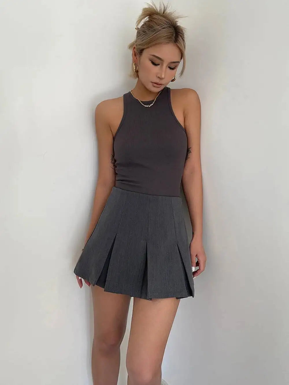 WOMENGAGA American High Street A-line Short Unif School Girl Fairy Grunge Skirt High Waist Pleated Skorts Streetwear Lovely HM2O