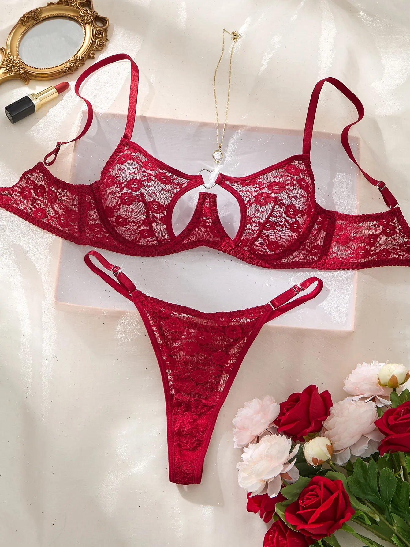 Elegant Design Bra And Panties Set with Unique Heart Buckle Comfortable Fashion Underwear Suitable for All Occasions