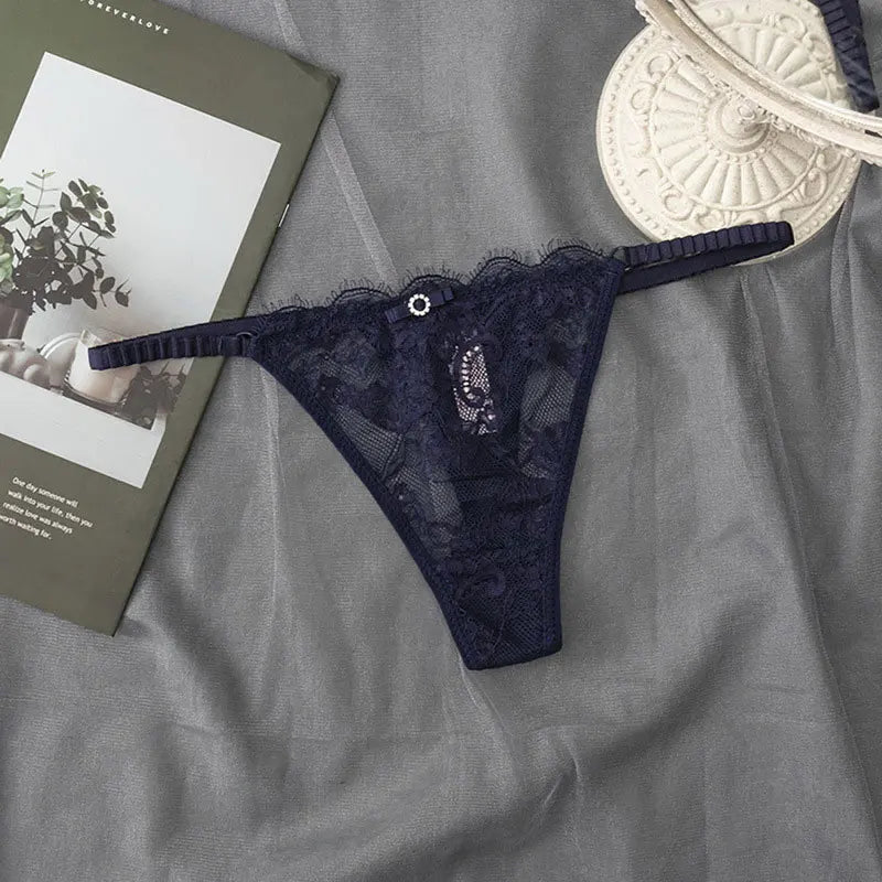 2026New Women's Sexy Lace Panties Smooth Low-Waisted Sexy Women Thong, Fashion, Breathable, With Rhinestones Panties Underwear