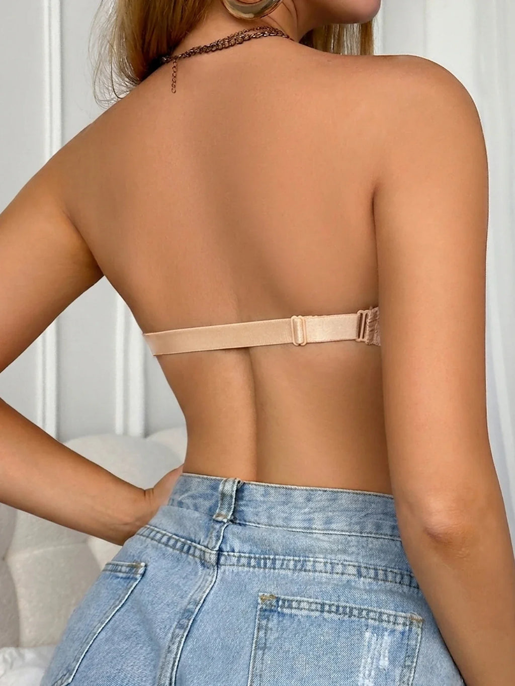 Sexy Women's Strapless Bra Front Buckle Push up Underwire Bra Breathable and Fashionable Lingerie Bra for Women