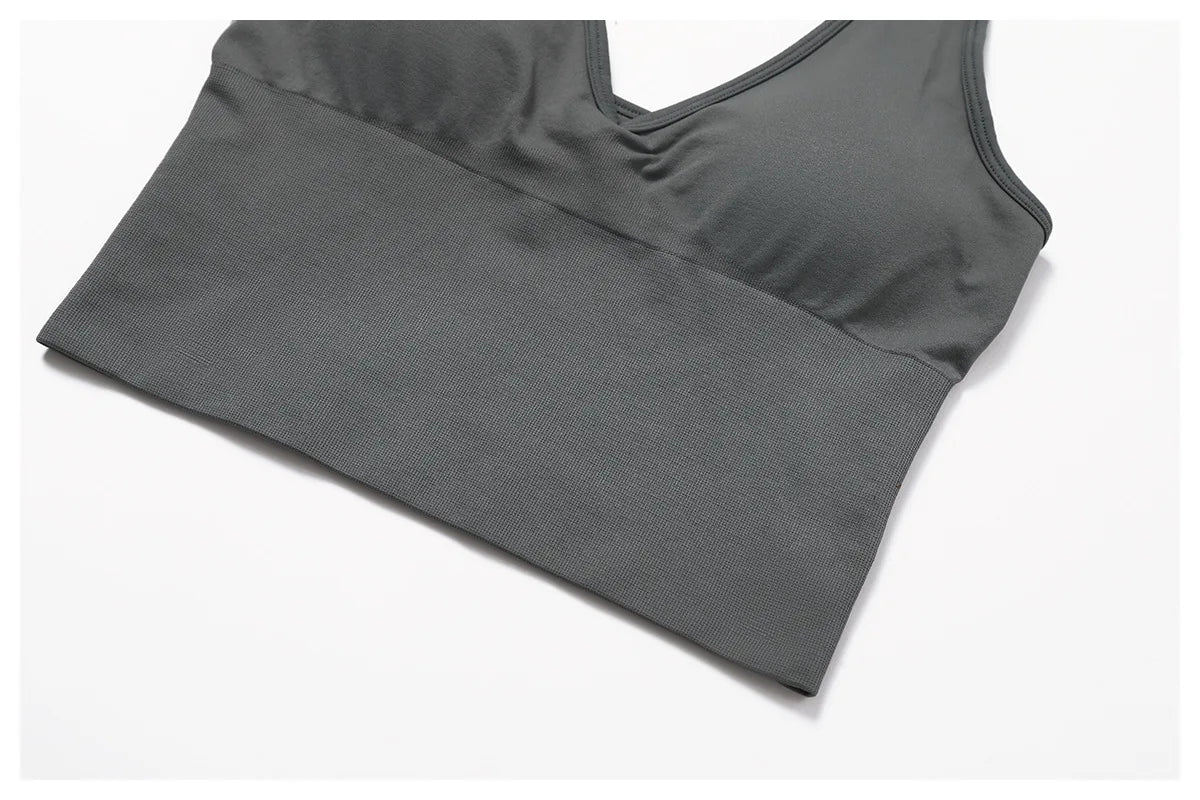 Seamless High Stretch Sports Bra Women Halter Yoga Bra Padded Backless Sports Bras Gym Crop Top Push Up Workout Yoga Tops Woman