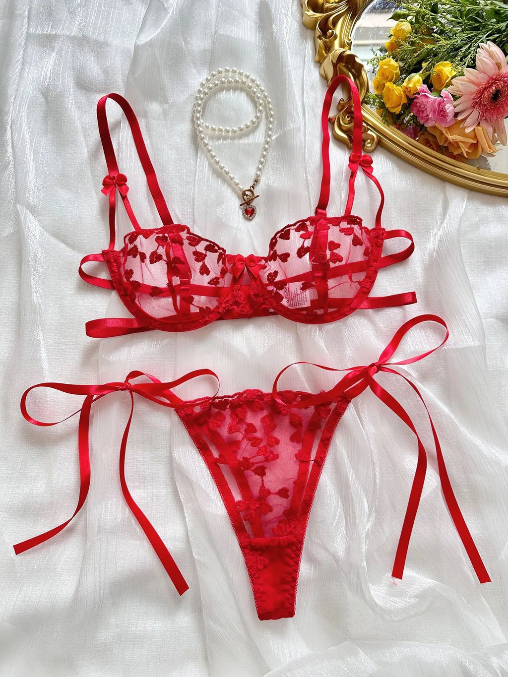French Lace Heart Bra Set Girls Sexy Women Bralette Adjustable Transparent Embroidery Underwear Thong Bras Lingerie Panties Sets