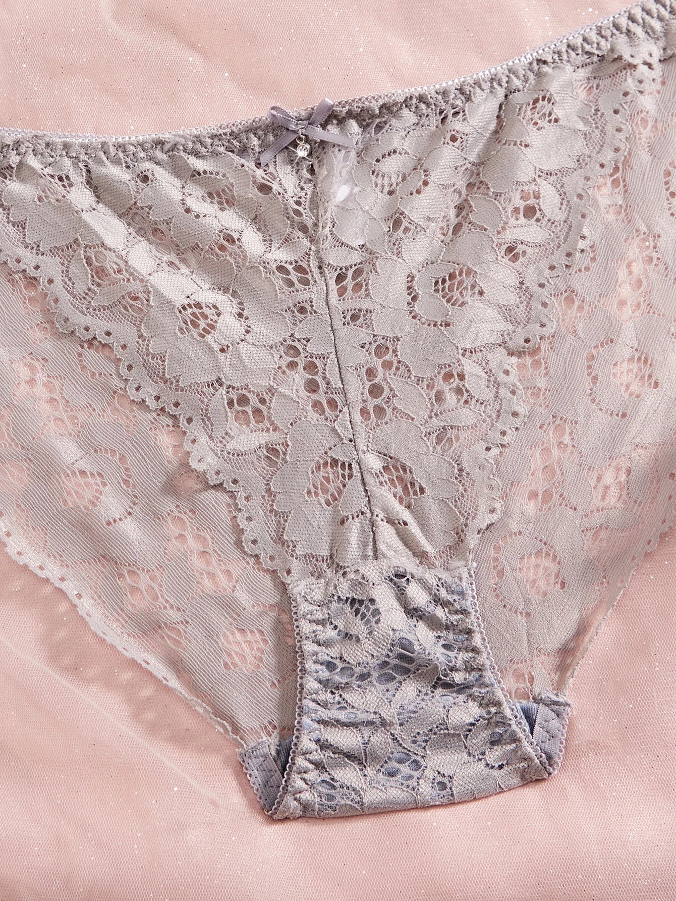 6-Piece Set Women's Bra and Panties Set Sexy Patterned Lace Patchwork No Lining Comfortable Fitting Women's Push-Up Bra Women's Underwear Set