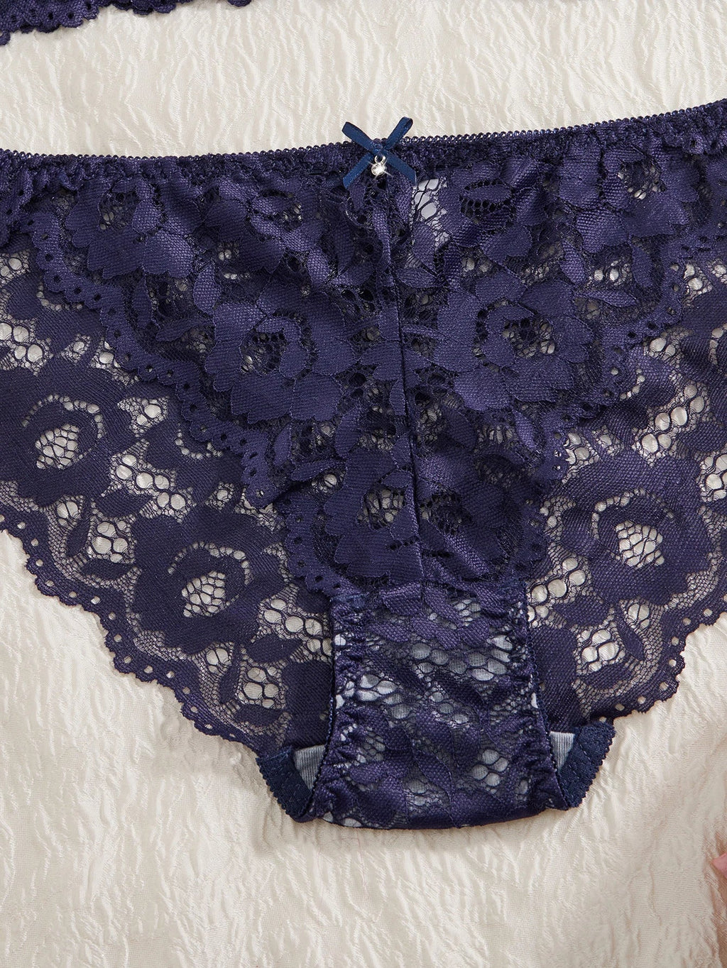 6-Piece Set Lace Women's Underwear Set No Lining Lace Push up Bra Comfortable Fitting Sexy Mesh Lace Panties Women's Bra Set