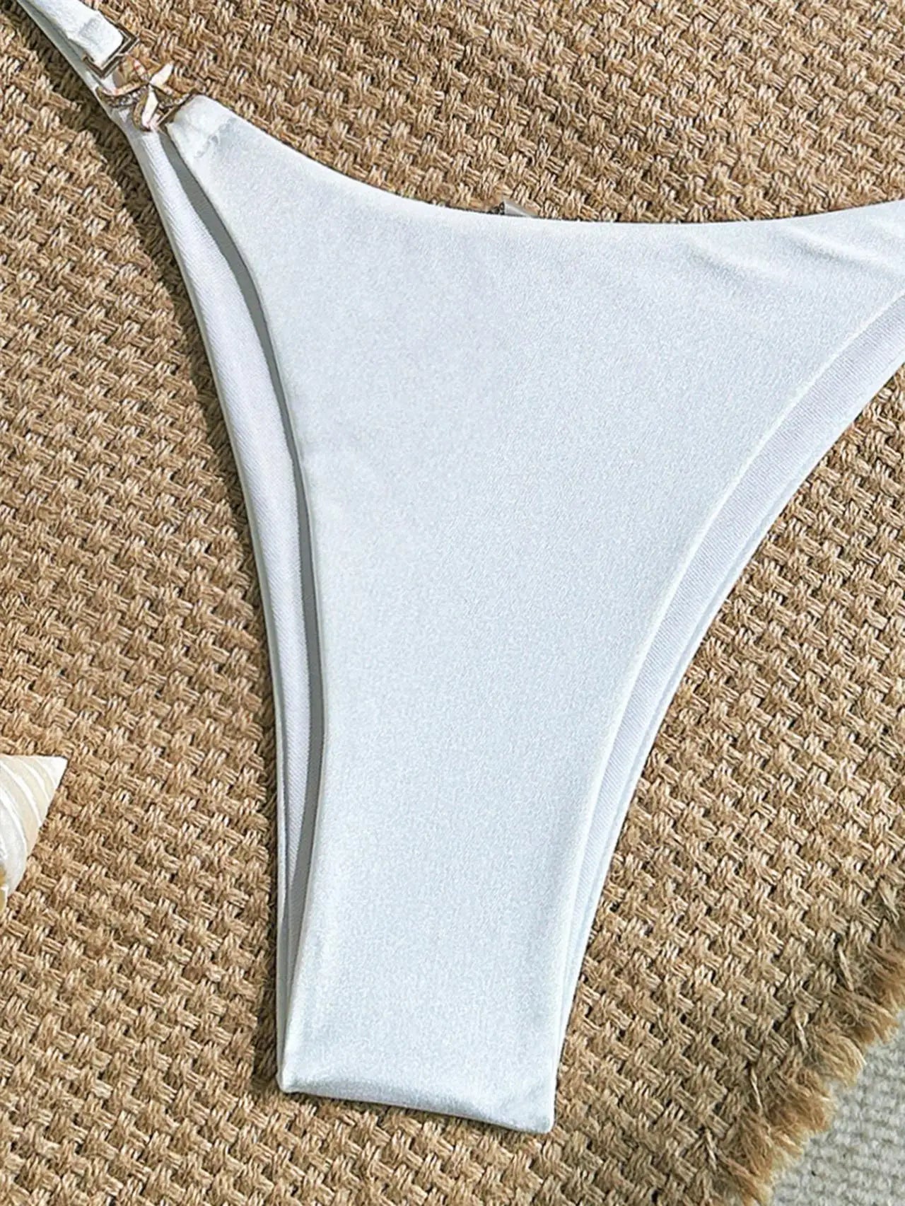 Sexy White Bikinis Sets Women Metal Starfish Pleate Push Up Bra Thong Swimsuit 2025 Summer Bathing Suit Micro Swimwear Biquini
