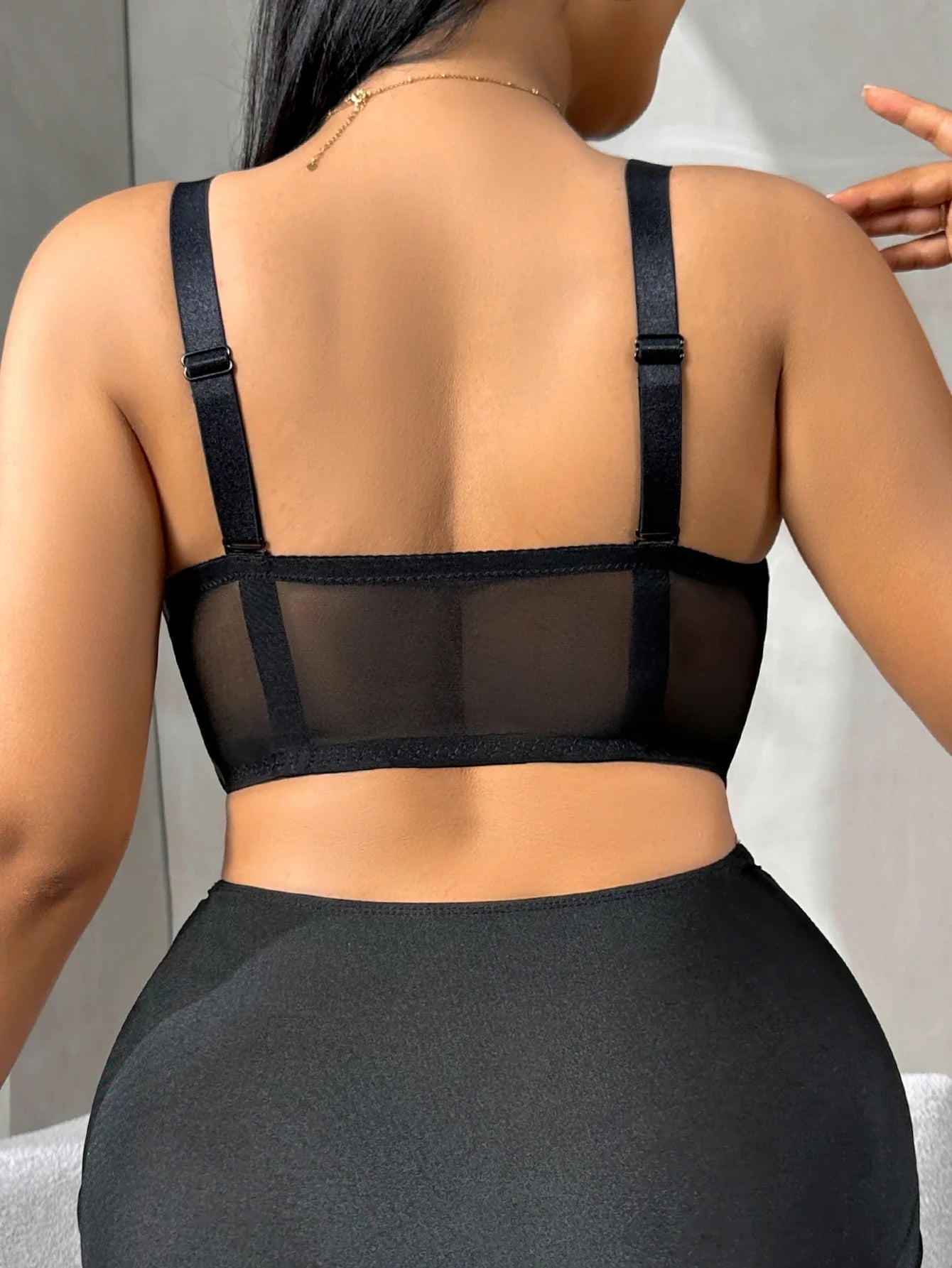 B C D Thin Cup Plus Size Lace Splicing Front Closure Women's Push up Bra Sheer Mesh Back Side Support Women's Bra