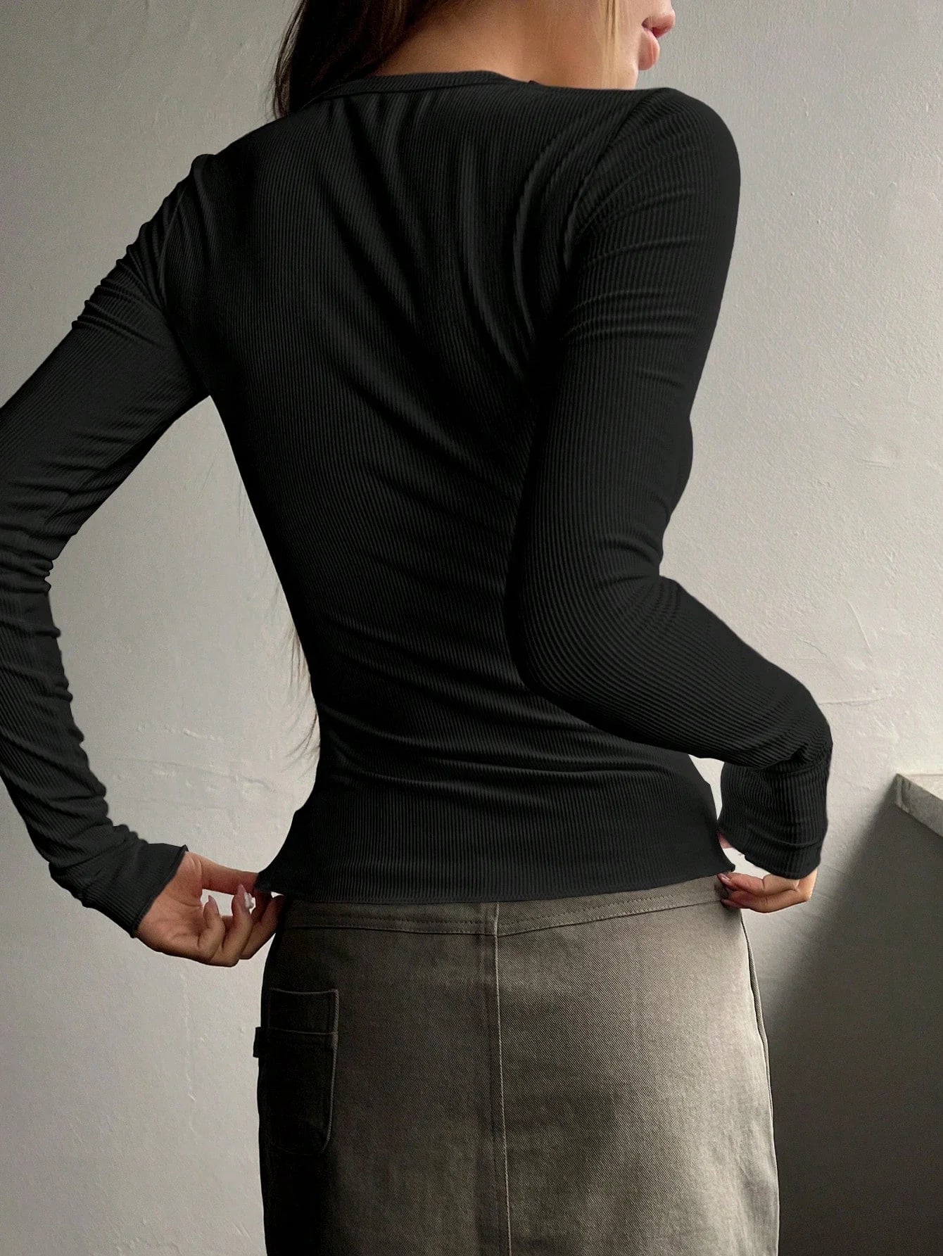 Women's Casual Solid Color Slim Fit Half-Button Long Sleeve T-shirt Commuting Rib-Knit Cropped Top Spring/Fall