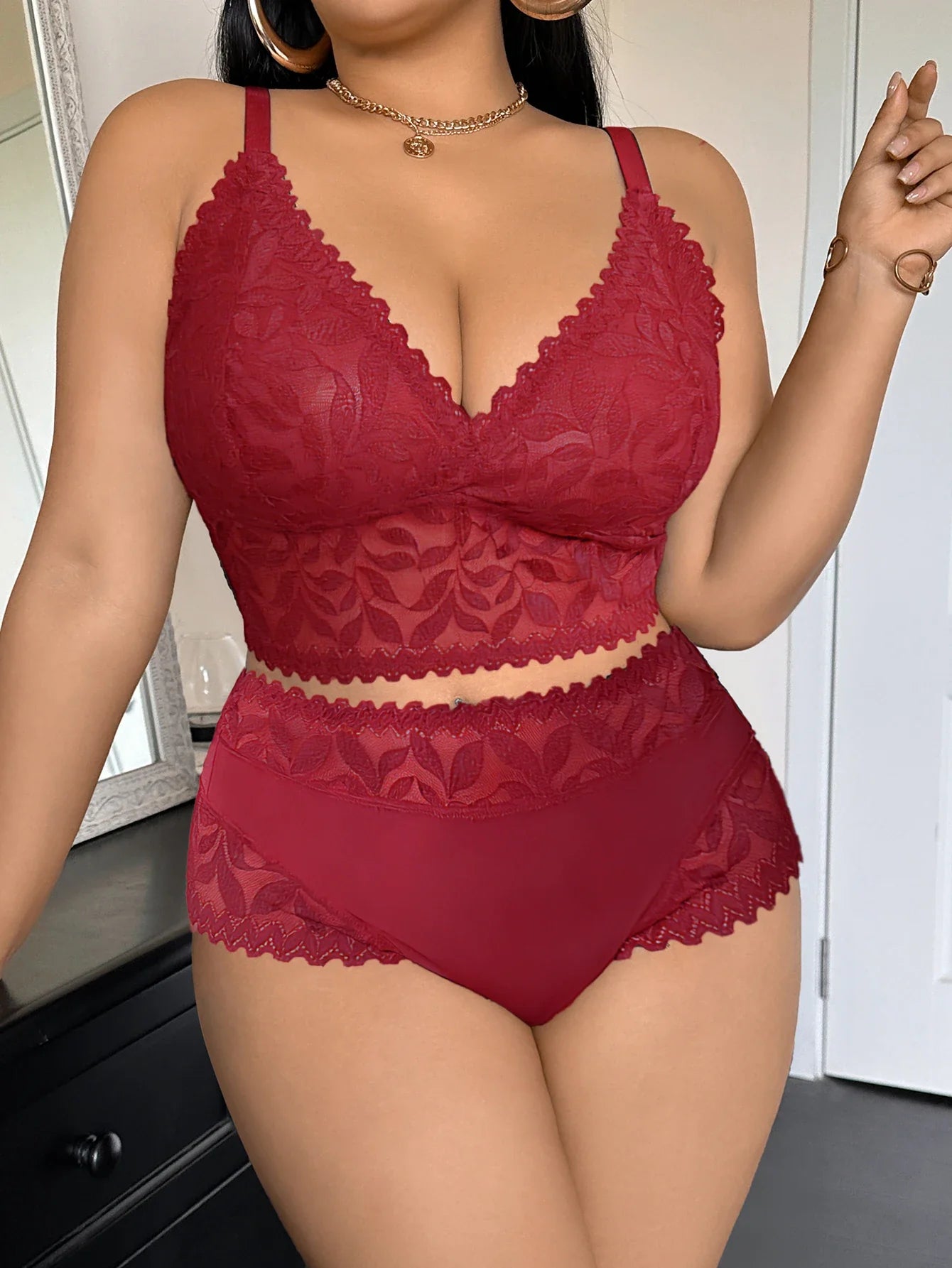 Sexy Plus Size Women's Underwear Set Floral Lace Unlined Wireless Bra Breathable Mesh Underwear Sexy Lingerie Set