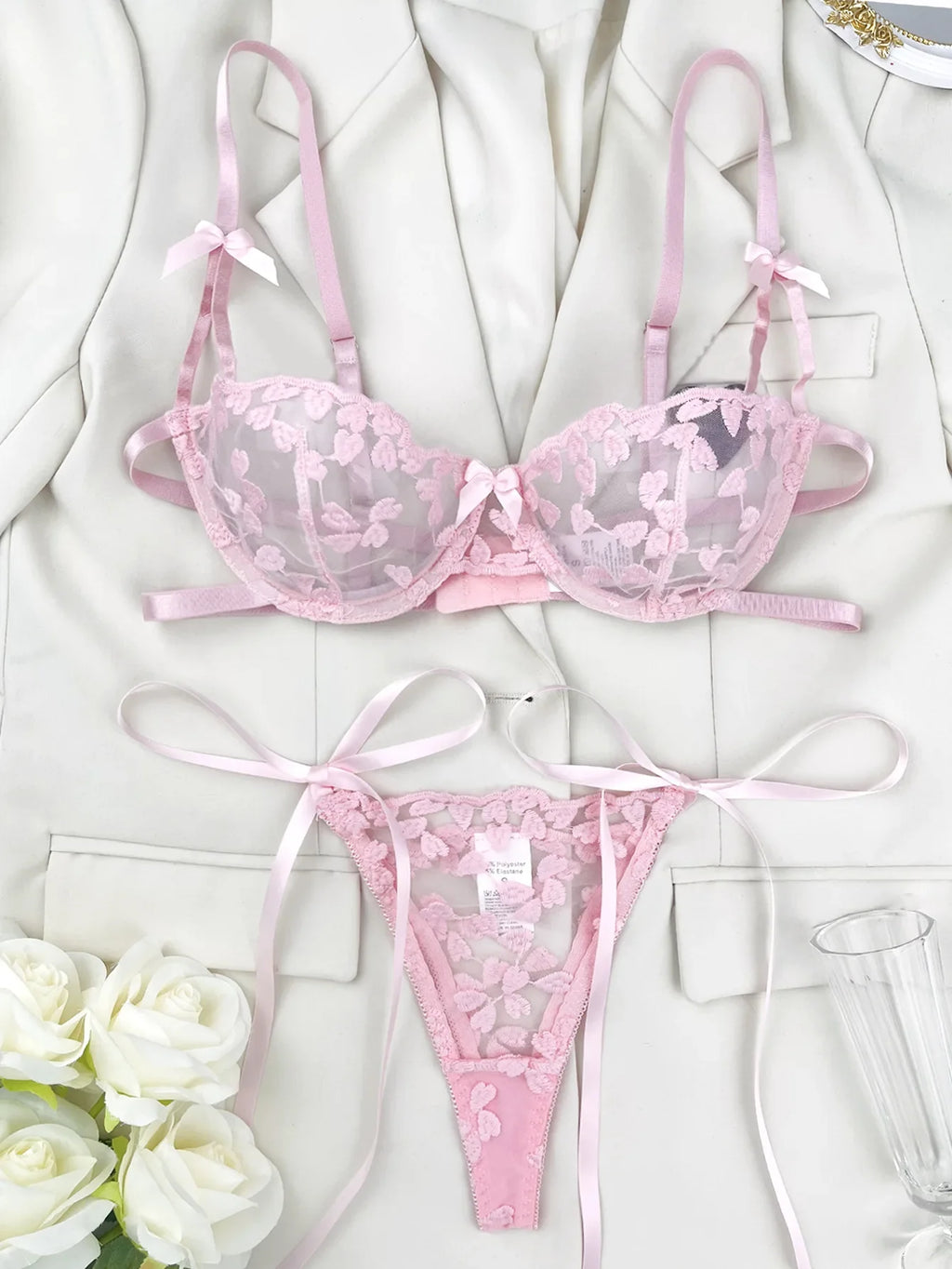 French Lace Heart Bra Set Girls Sexy Women Bralette Adjustable Transparent Embroidery Underwear Thong Bras Lingerie Panties Sets
