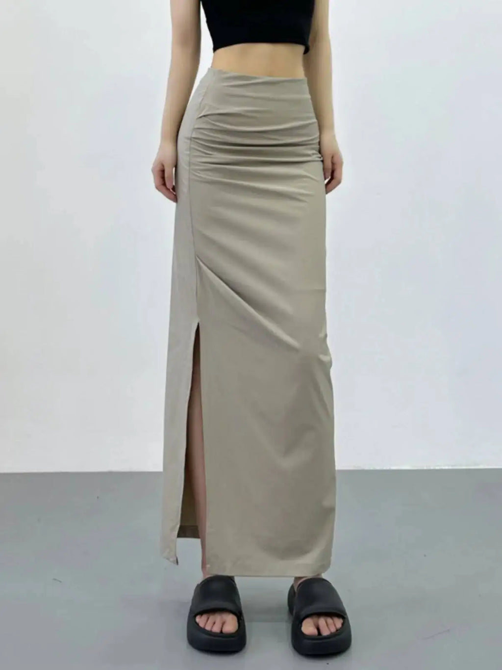 2026 New Pleated Side High Slit Half Length Skirt Women's Summer Spicy Girl Pure Desire Slim Wrap Hip Solid A-line Skirt 7MHN