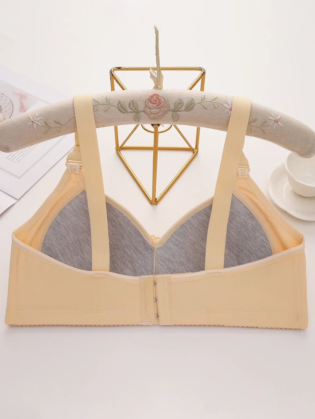 6pcs Seamless Tassel Decor Wireless Women Bra Push-Up - Adjustable Strap, Soft Colors Black/Pink/Beige/Light Blue/Mint Green