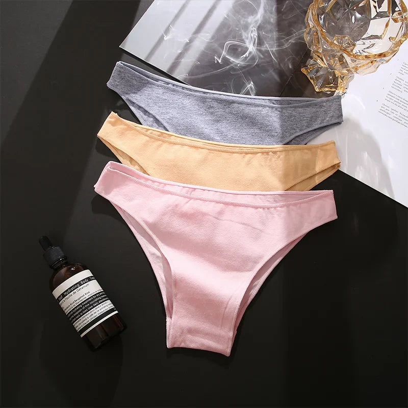 3Pcs Women's Cotton Seamless Briefs Intimates Women Sexy Panties Solid Color Breathable Underwear Female Low Waist Soft Lingerie