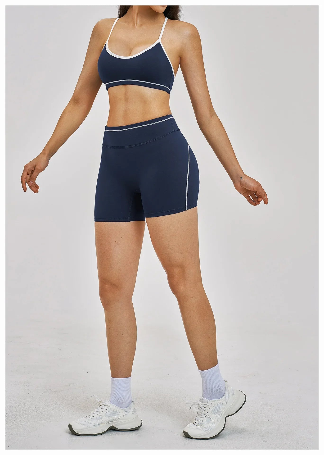 Yoga Bra U-Shaped Adjustable Shoulder Strap Cross Back Women Fitness Sports Bra Top Gym Yoga Athletic Tight Workout Jog Soft Pad
