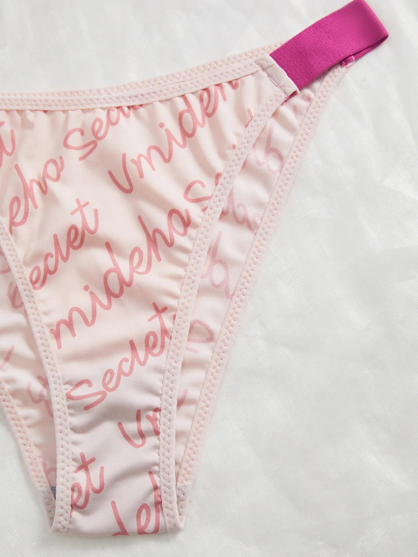 3-Pack of Women's Panties Sexy Letter Print Contrasting Color Elastic Thin Strap Women's Underwear Stylish Triangle Panties