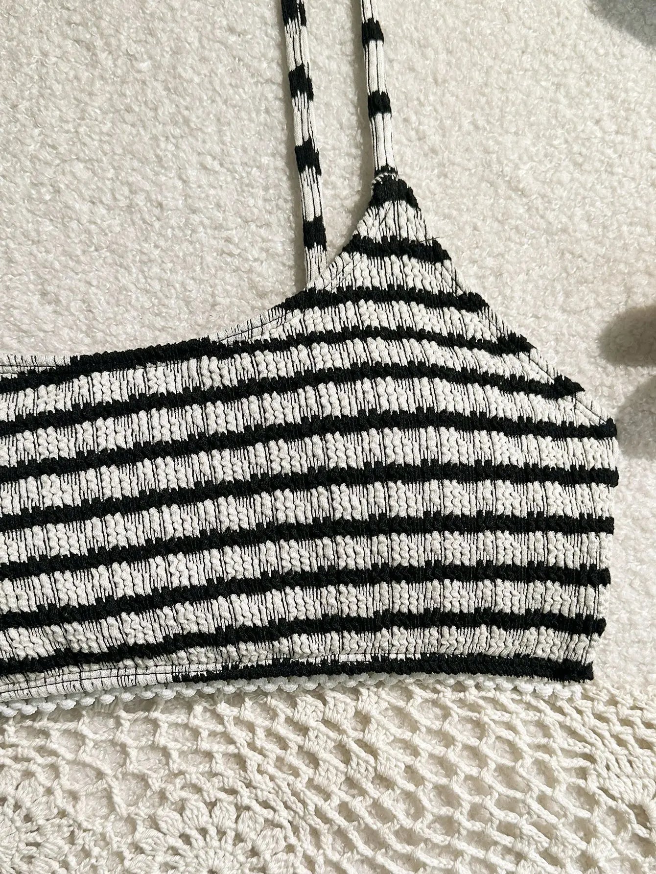Sexy Black Striped Bikinis 2025 Women Halter Pleate Push Up Micro Swimsuit Brazilian Beach Bathing Suit Holiday Thong Swimwear