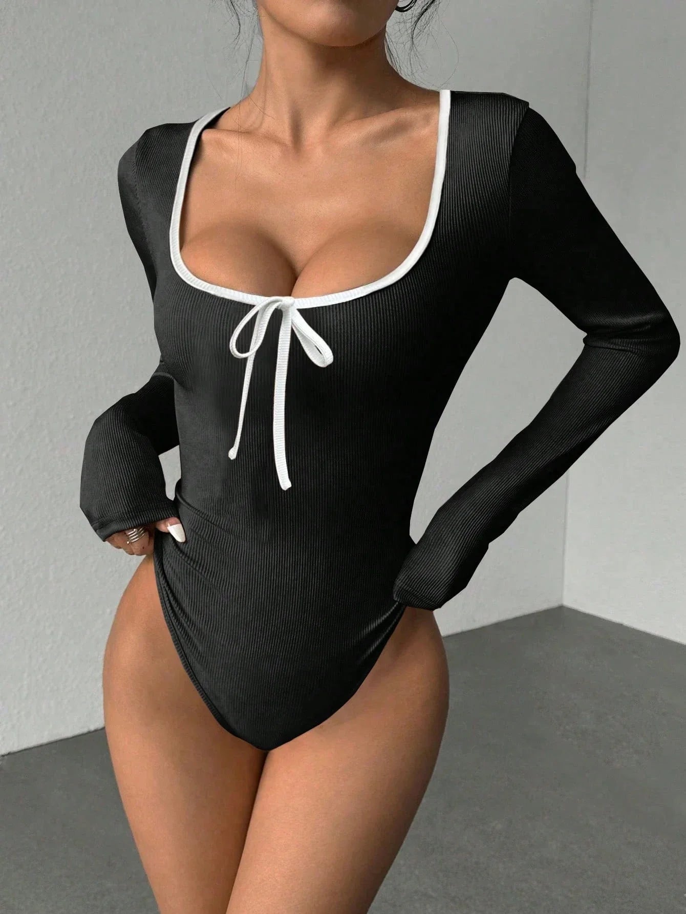 Women's Sexy U-Neck Bowknot Color Block Long Sleeve Bodysuit Casual Slim Fit Rib-knit Bodycon Spring/Fall Streetwear