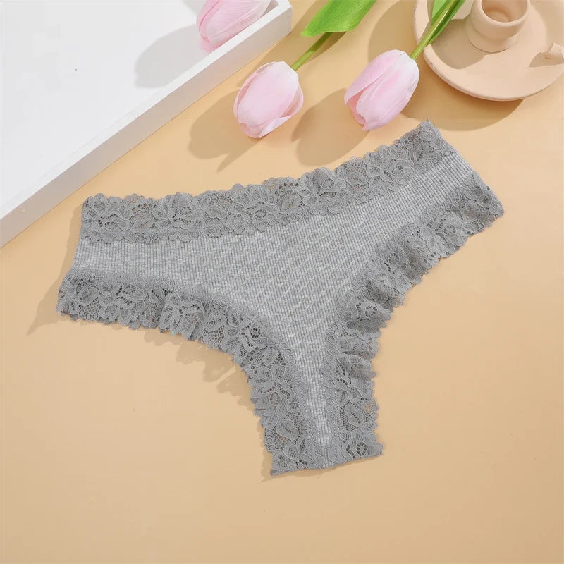 3Pcs Women Cotton Brazilian Pants Sexy Lace Brazilian Briefs Low Waist Floral Solid Color G-string Breathable Soft Lingerie