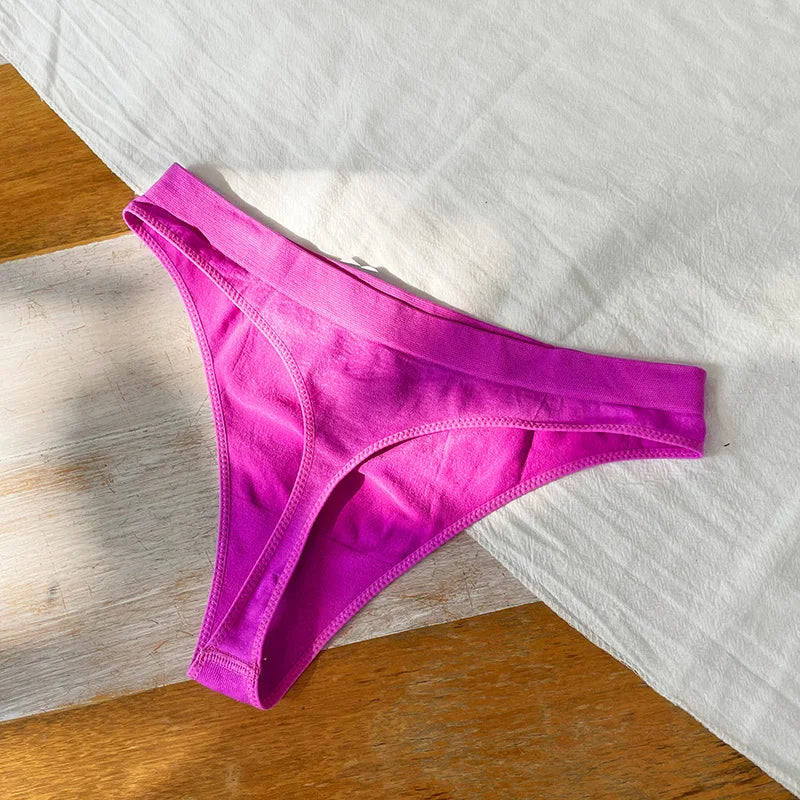 Low Waist Sexy Thong Women Panties G String Seamless Panties Underwear Sports Candy Color Yoga Girls Briefs Femlae Lingerie