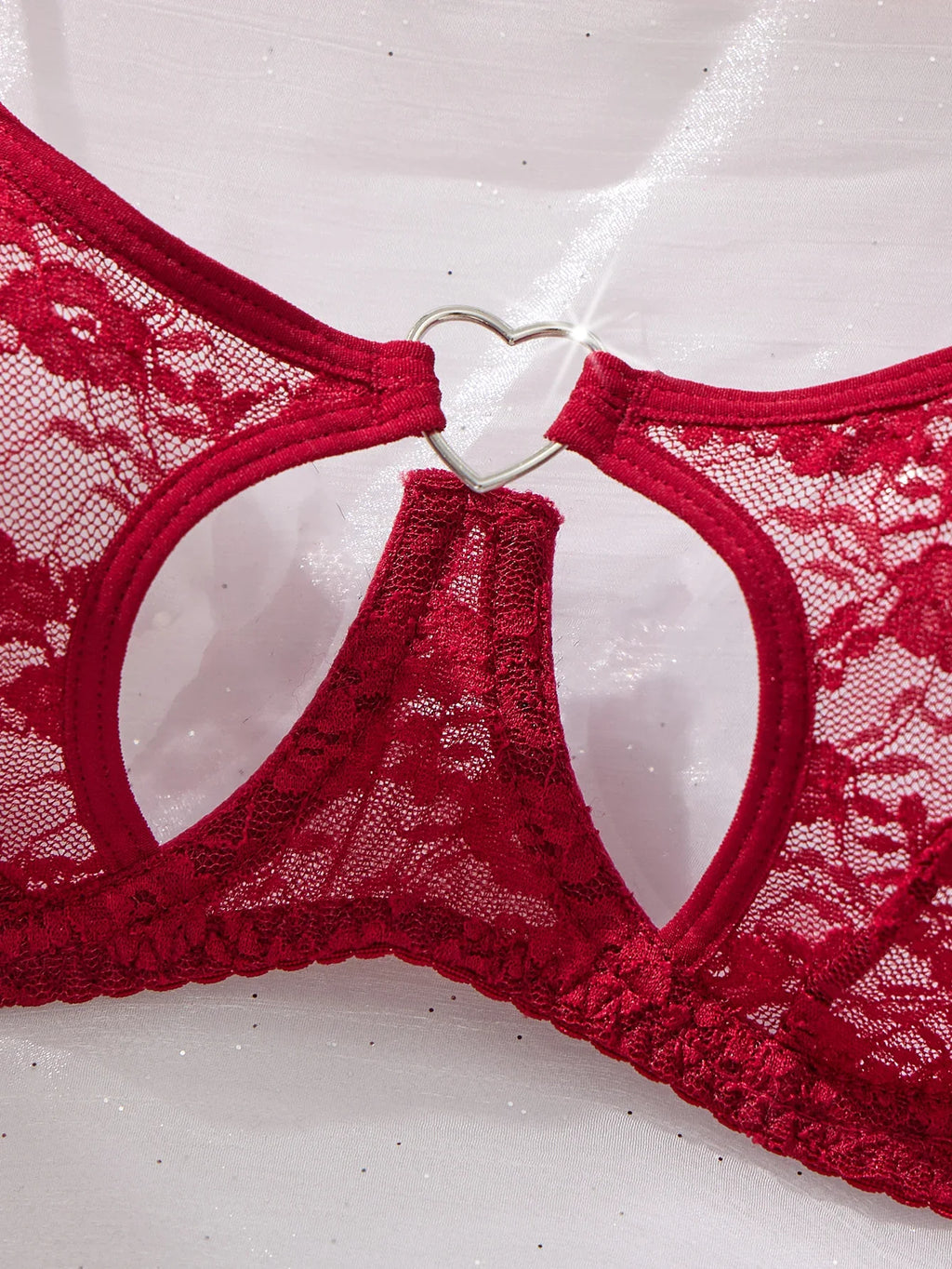 Elegant Design Bra And Panties Set with Unique Heart Buckle Comfortable Fashion Underwear Suitable for All Occasions