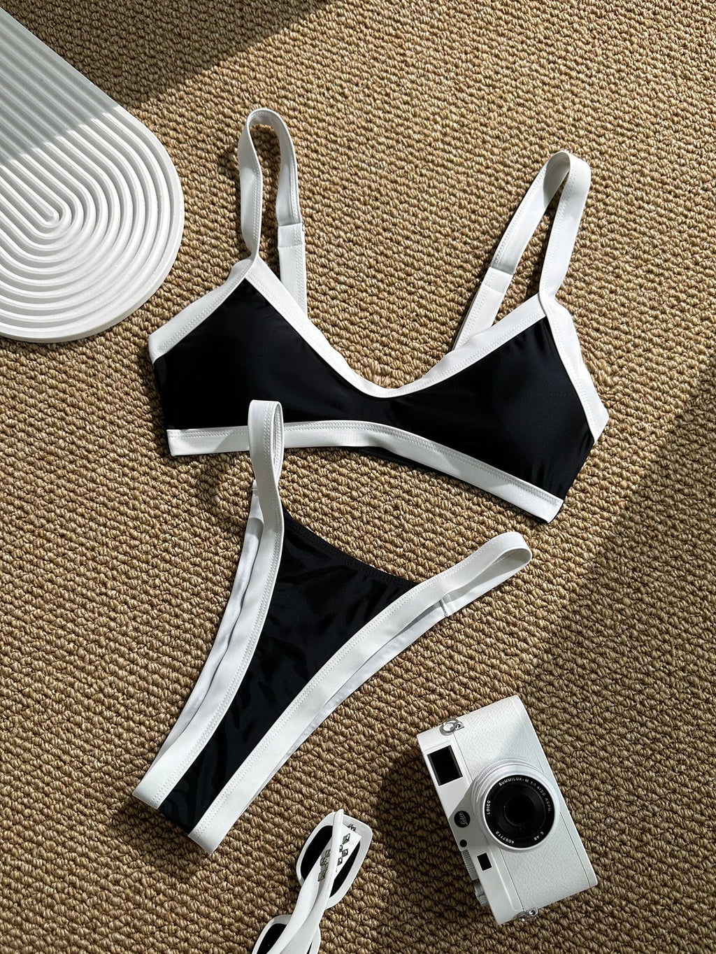 Sexy Red Contrast Bikini Set 2026 Women Halter Push Up Bra Pleate Thong Swimsuit Brazilian Beach Bathing Suit Holiday Swimwear