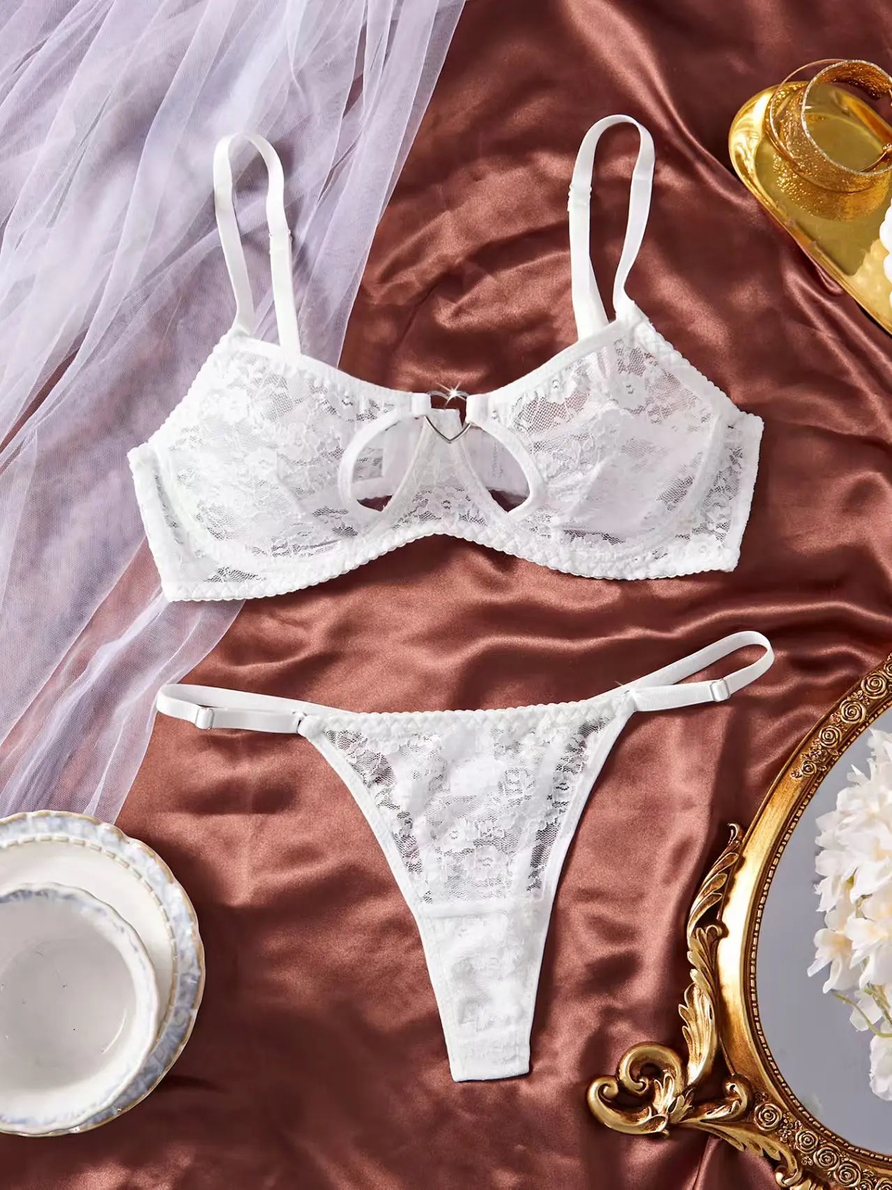 Elegant Design Bra And Panties Set with Unique Heart Buckle Comfortable Fashion Underwear Suitable for All Occasions