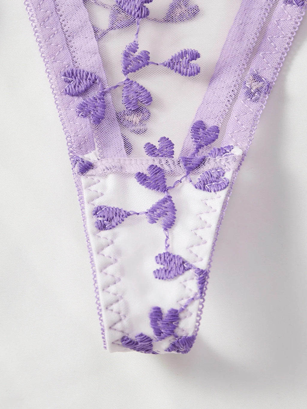 French Lace Heart Bra Set Girls Sexy Women Bralette Adjustable Transparent Embroidery Underwear Thong Bras Lingerie Panties Sets