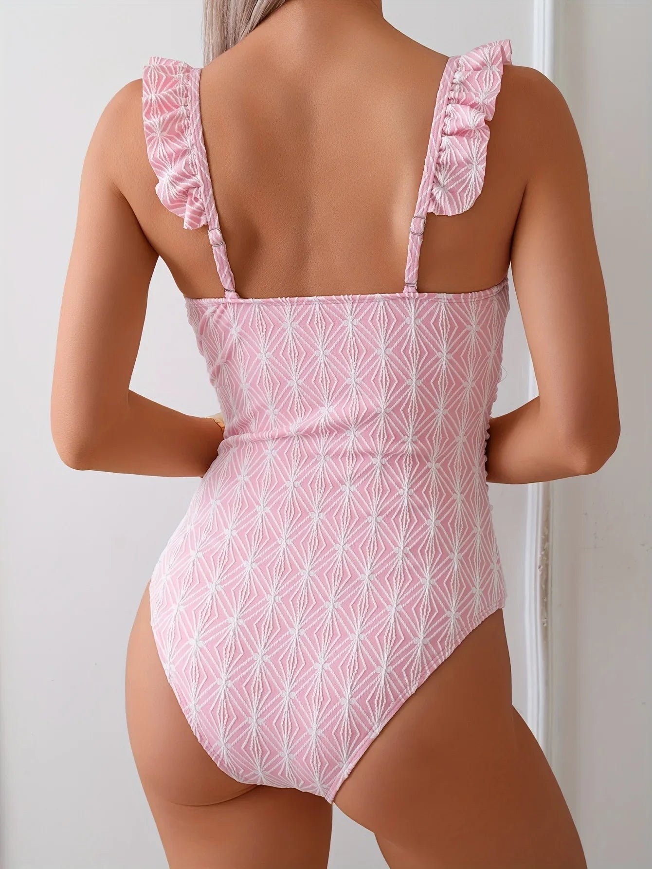 Vintage Ruffles Strap One Piece Swimsuit 2025 Women Pink Mesh Contrast Underwire Slim Tummy Control Swimwear Beach Bathing Suit