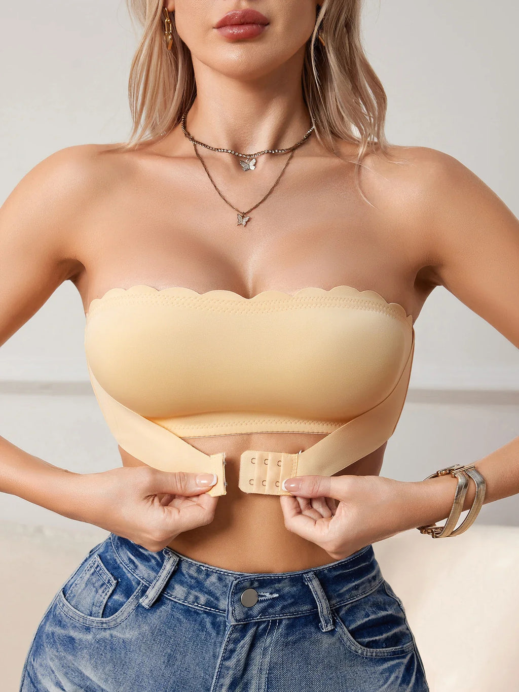 Strapless Women's Bra Simple Front-Clasp Push up Sexy Bras Unlined Wire-Free Comfortable Sexy Bras