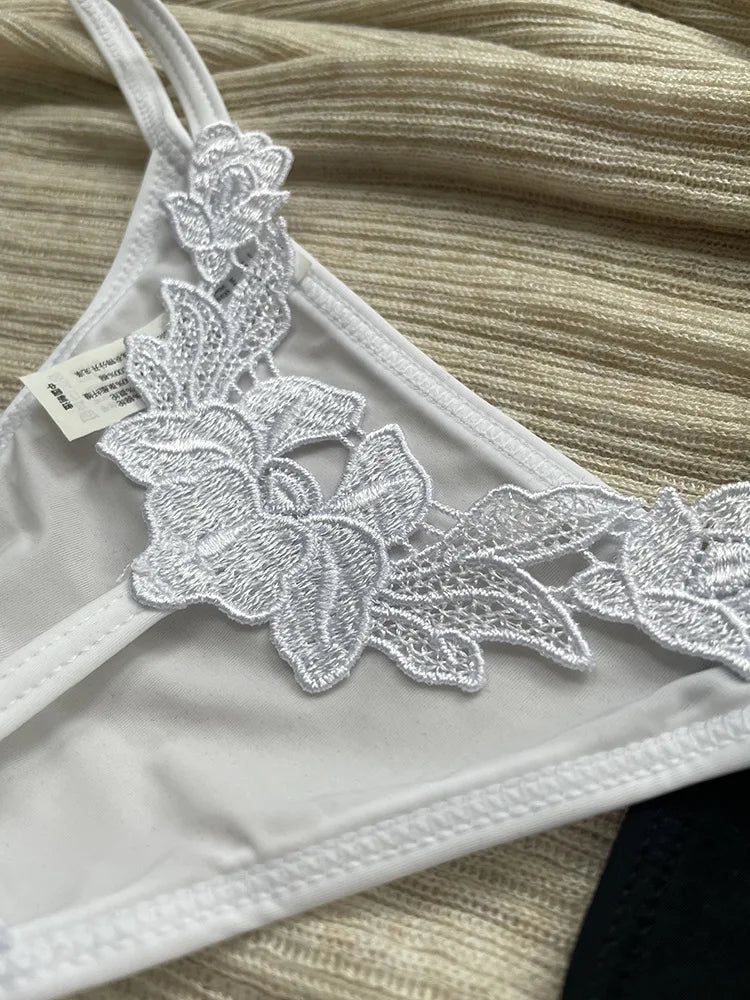 Floral Embroidery Sexy G String Underwear Women Panties T-Back Briefs Female Lingerie Erotic Girls Thongs Bikini Size S-XXL