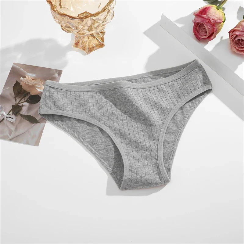 3PCS Women's Cotton Briefs Panties Female Sexy Low Waist Underwear M-XL Breathable Panty Girls Comfortable Intimates Lingerie
