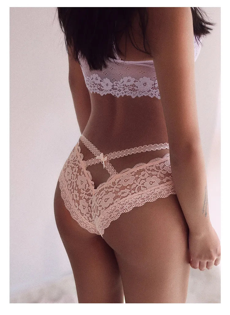 Lace Thin Sexy Girls Panties Seamless Women Briefs Thong Hollow Out G String Underwear Transparent Female Low Waist Lingerie